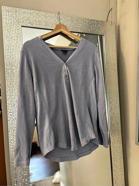 Eddie Bauer Waffle Knit Henley in Purple Size Large
